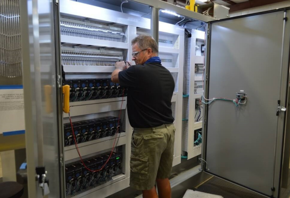 Field Engineering & Electrical Services | On-Site Panel Support